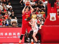 杏彩体育官网-无解！张子宇8中8狂砍18分“双塔”组合登场奠定胜局的简单介绍