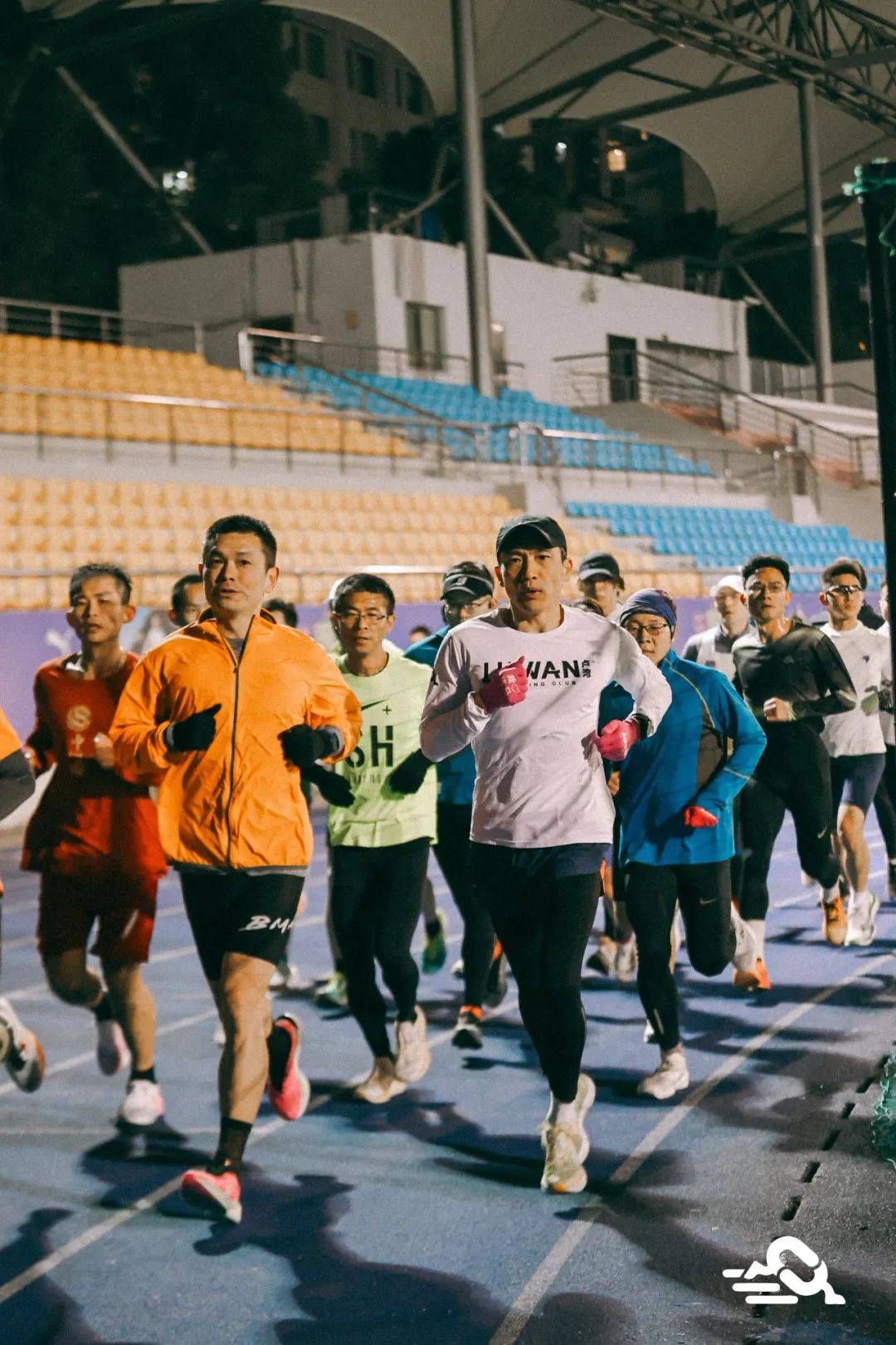 关于阿尔艾因攻防转换加快，比赛节奏全面提升的信息