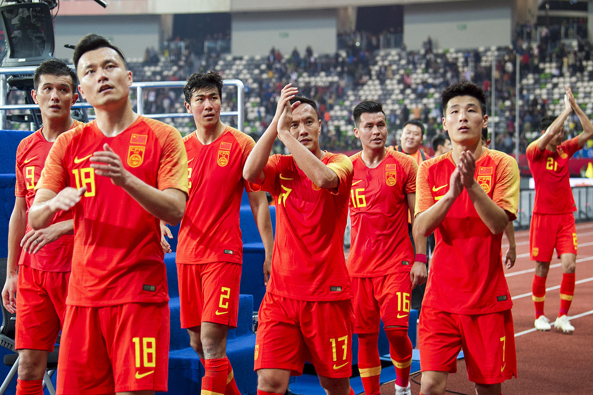 国家队大比拼：中国队充满斗志，狂揽胜利